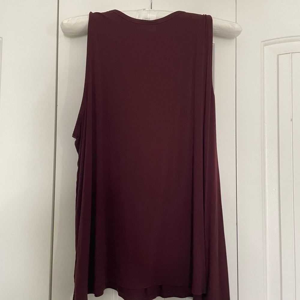 Old Navy Luxe High Neck Tank Top - Picture 5 of 8